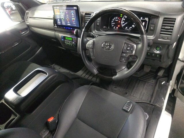 2026 Toyota Hiace L Super GL Dark 2 auction photo 3