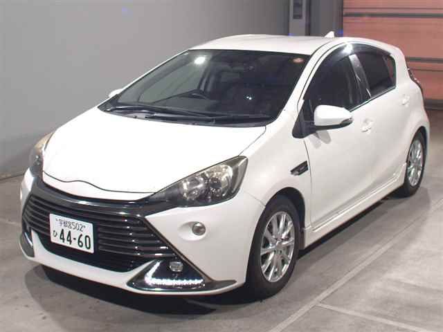 2014 Toyota Aqua G Gs Japan auction vehicle