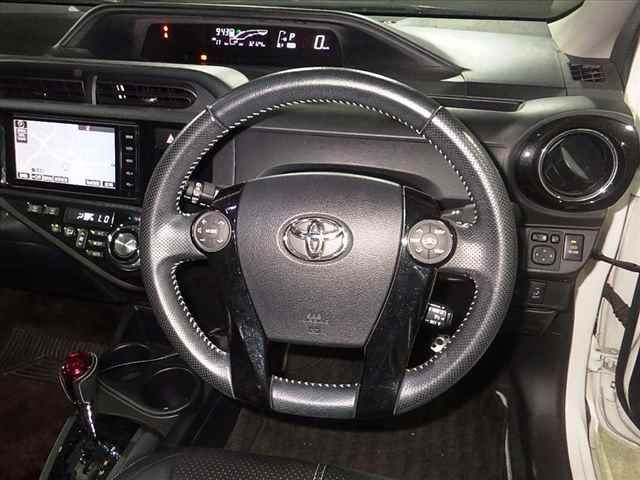 2014 Toyota Aqua G Gs auction photo 8