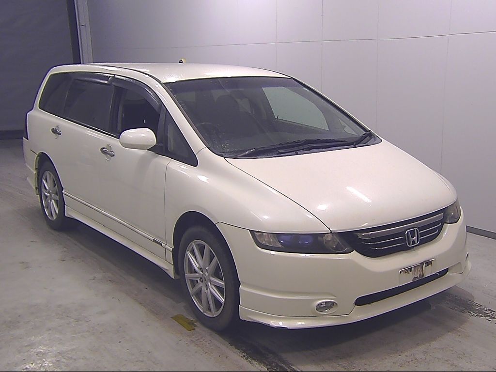 2005 Honda Odyssey 4WD Japan auction vehicle