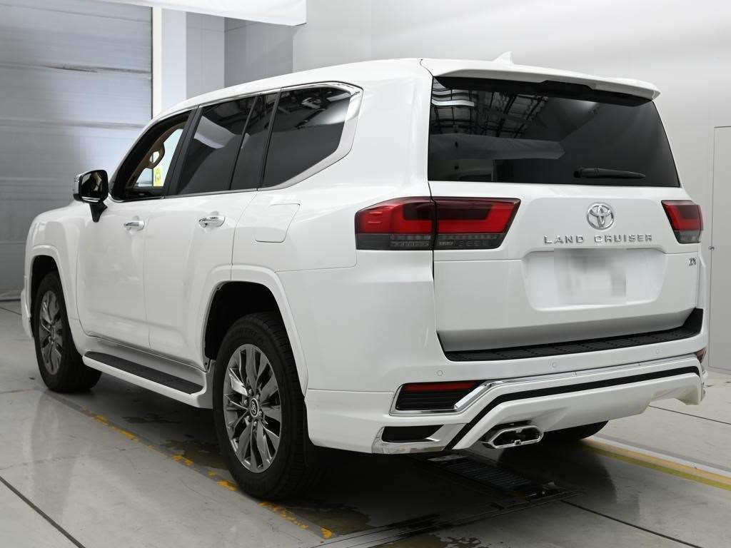 2024 Toyota Land Cruiser ZX 4WD auction photo 6