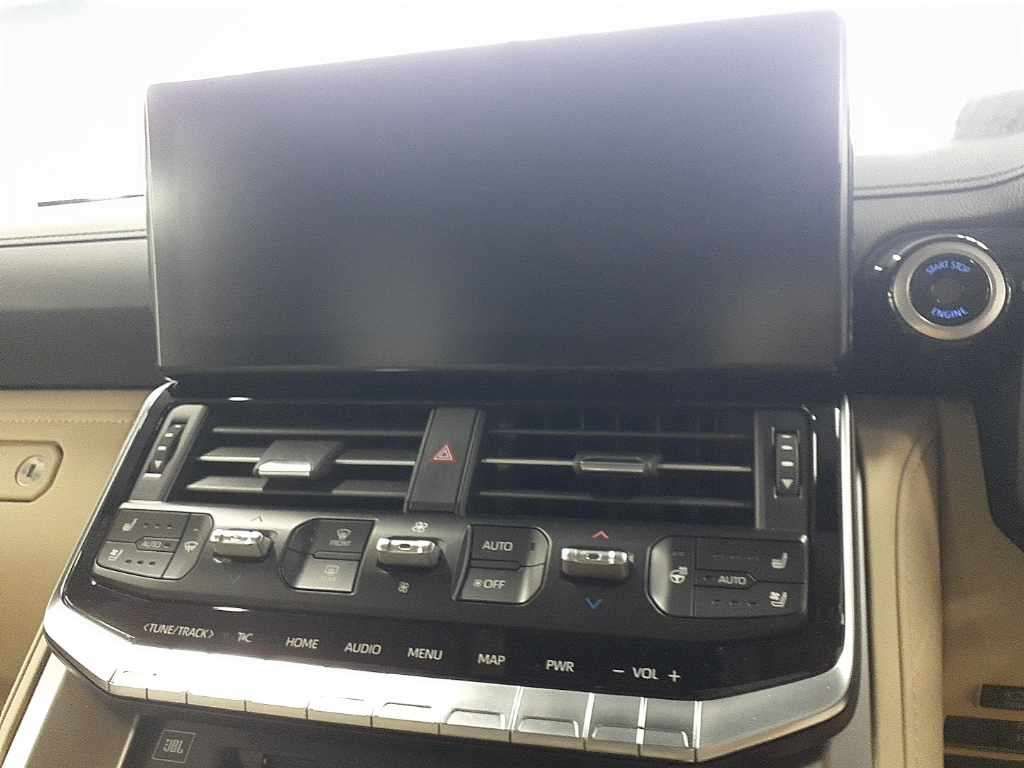 2024 Toyota Land Cruiser ZX 4WD auction photo 12