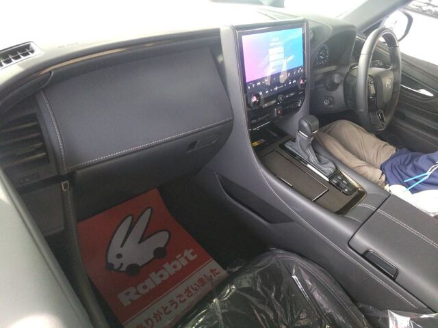 2025 Toyota Alphard Z auction photo 3