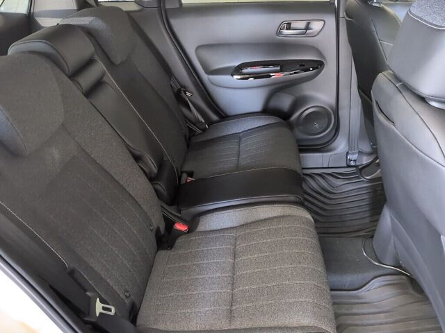 2020 Honda Fit EHEV Home auction photo 6
