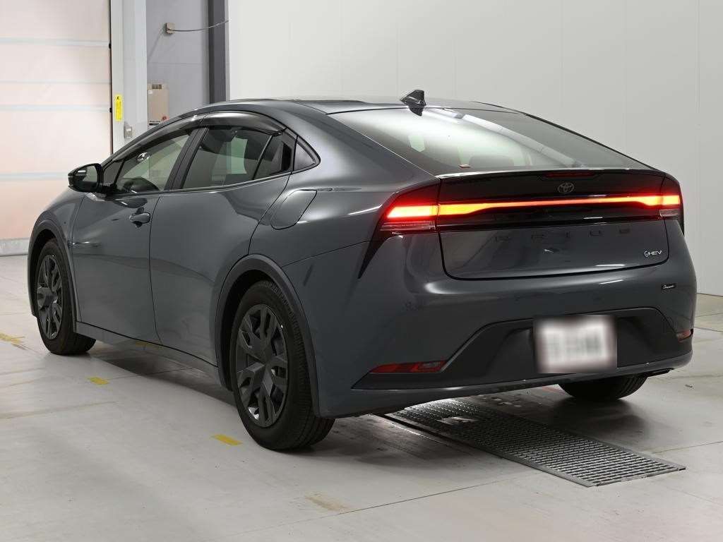 2023 Toyota Prius G auction photo 6