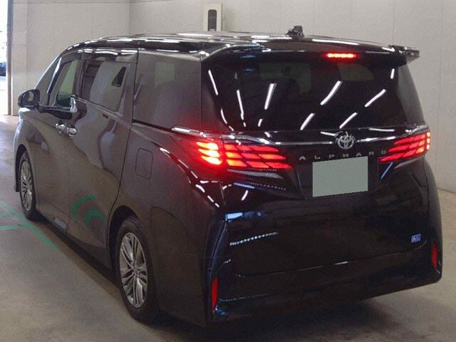 2024 Toyota Alphard Z auction photo 2