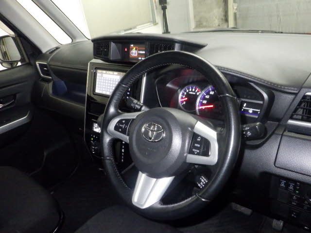 2020 Toyota Roomy カスタムG auction photo 3