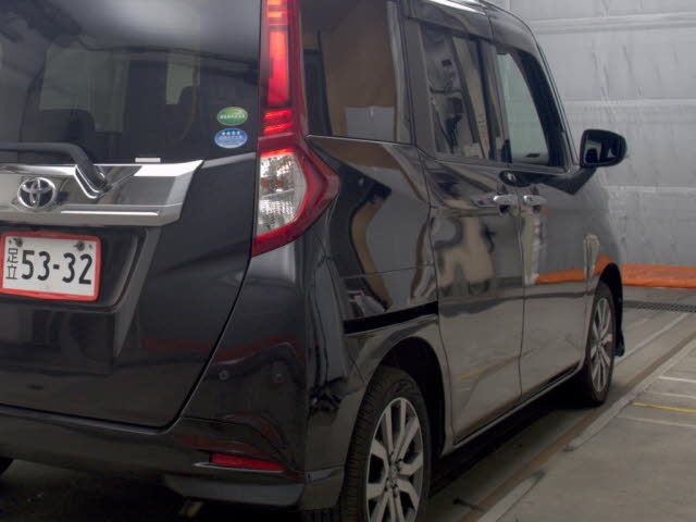 2020 Toyota Roomy カスタムG auction photo 5