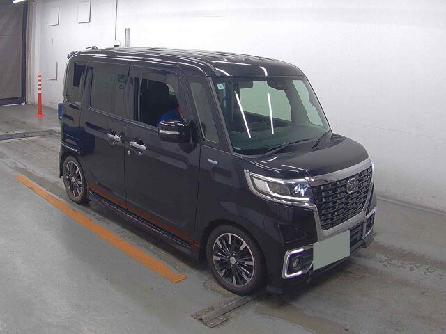2018 Mazda フレアワゴンカスタムスタイル Hybrid XT 4WD Japan auction vehicle