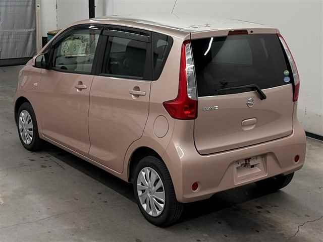 2014 Nissan Dayz auction photo 2