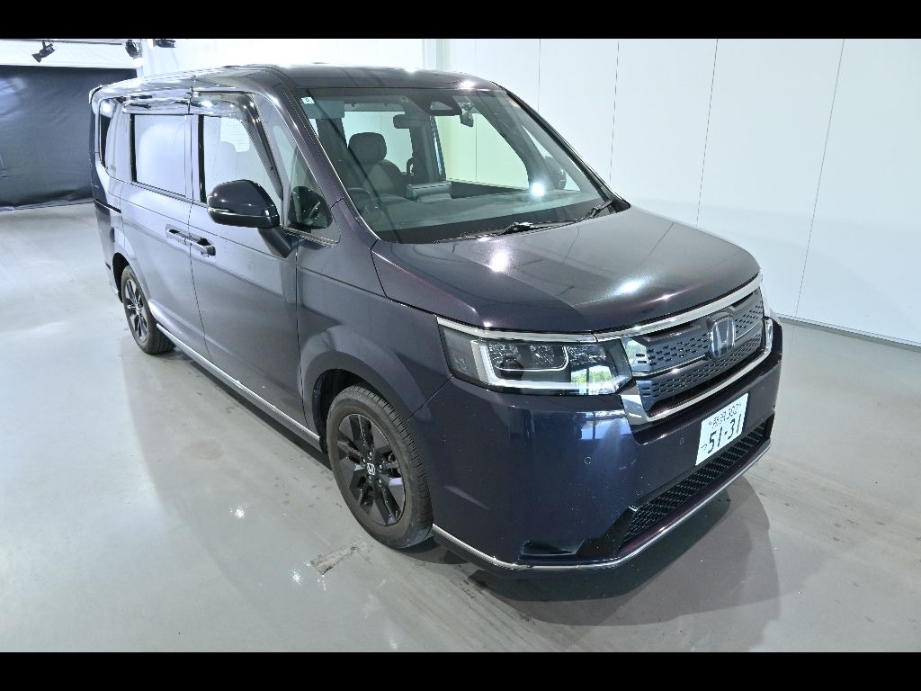 2022 Honda Stepwgn 4WD 7 Japan auction vehicle