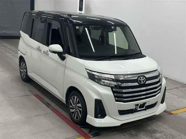 2021 Toyota Roomy カスタムG Japan auction vehicle