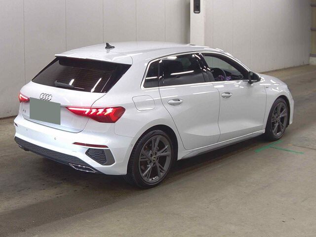 2023 Audi A3 SB30TFSI Sライン auction photo 5