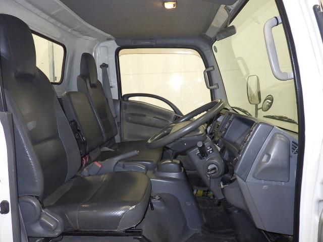 2013 Isuzu Elf Flatbed auction photo 6