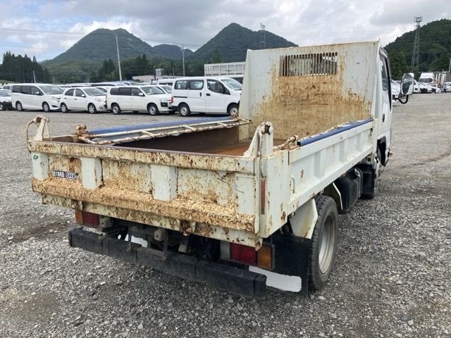 2018 Isuzu Elf dump auction photo 2