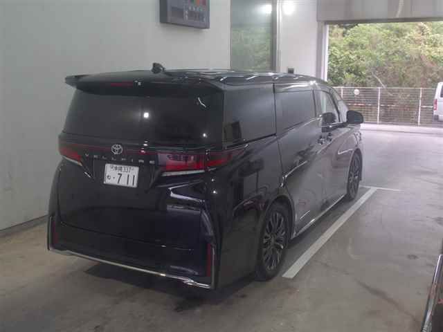 2025 Toyota Vellfire Z Premier auction photo 5