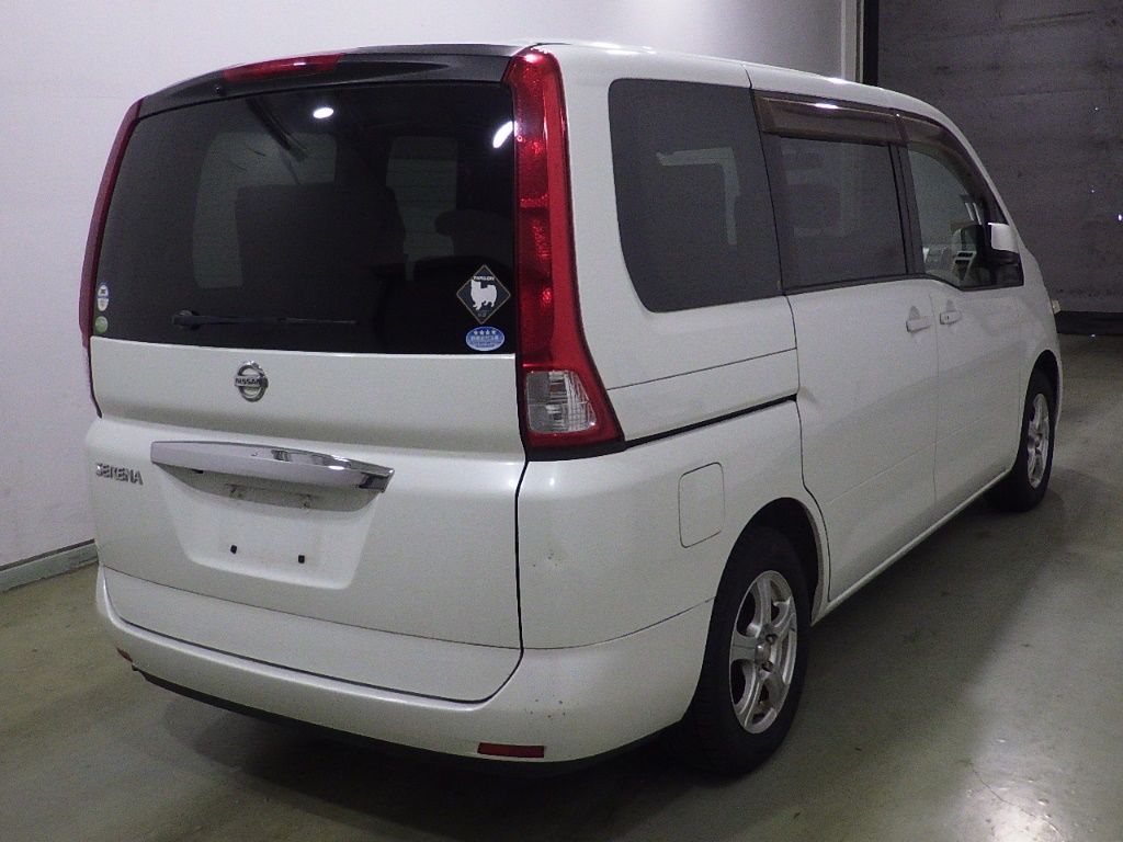 2006 Nissan Serena 20S auction photo 2