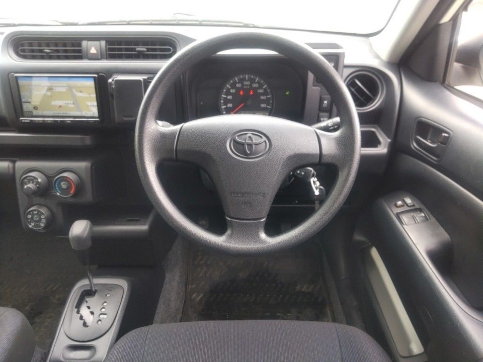 2021 Toyota Probox auction photo 3