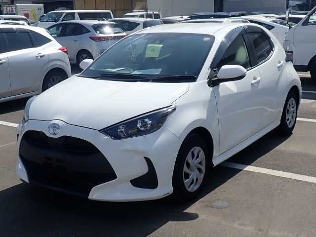 Japan Auction Vehicles 11 2020 Toyota Yaris X auction photo