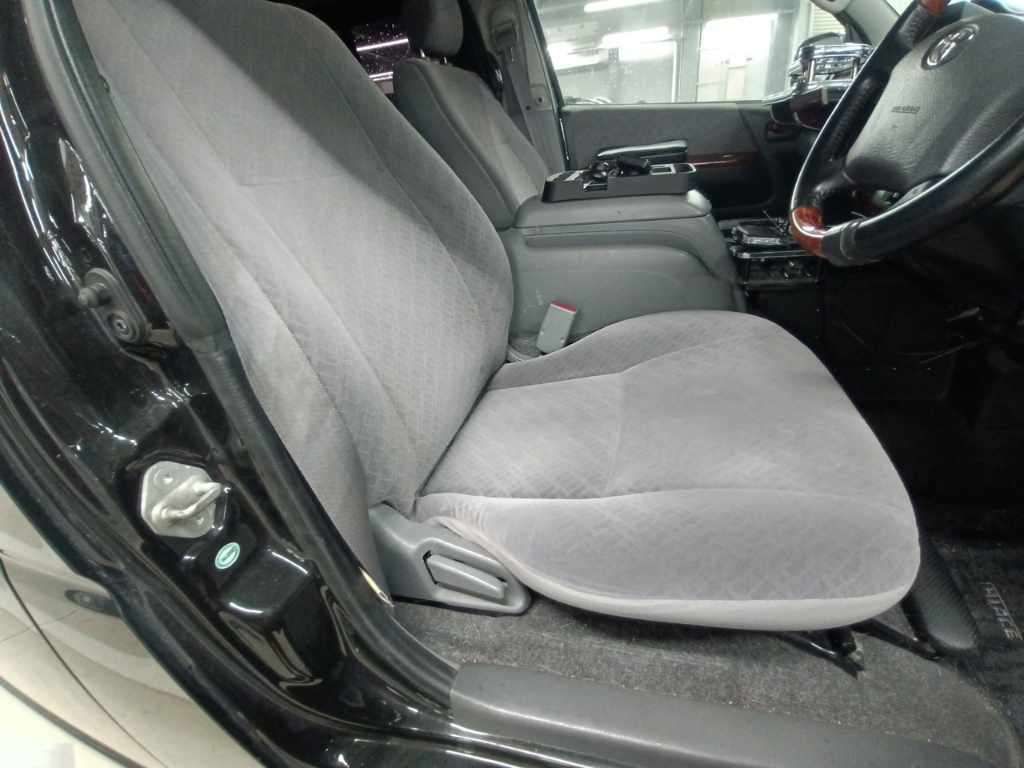 2009 Toyota Hiace ロングスーパーGL 4WD auction photo 10