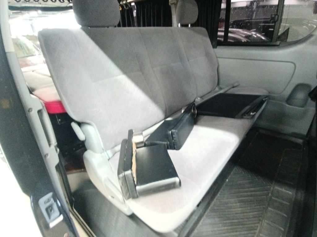 2009 Toyota Hiace ロングスーパーGL 4WD auction photo 12