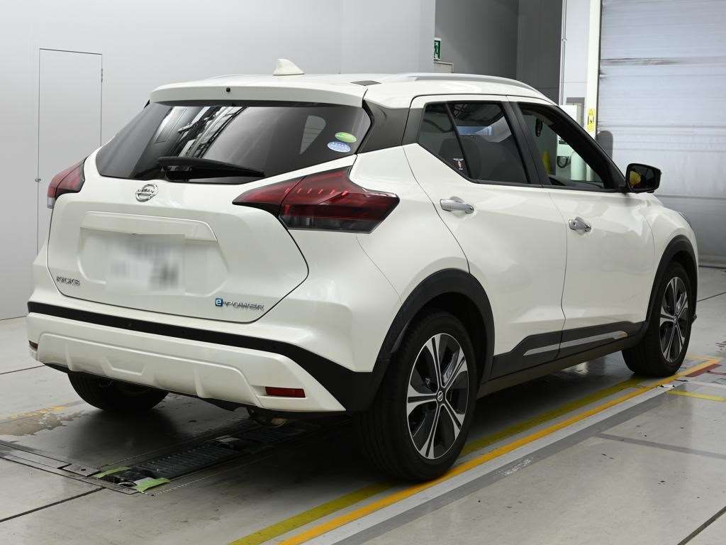 2021 Nissan Kicks X auction photo 2