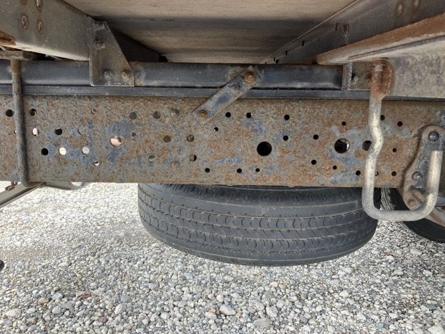 2017 Isuzu Elf Aluminum van auction photo 7