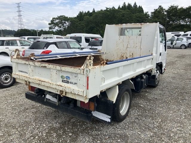 2018 Isuzu Elf dump auction photo 2