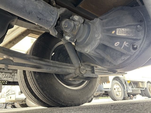 2013 Isuzu Elf Aluminum Van PG auction photo 10