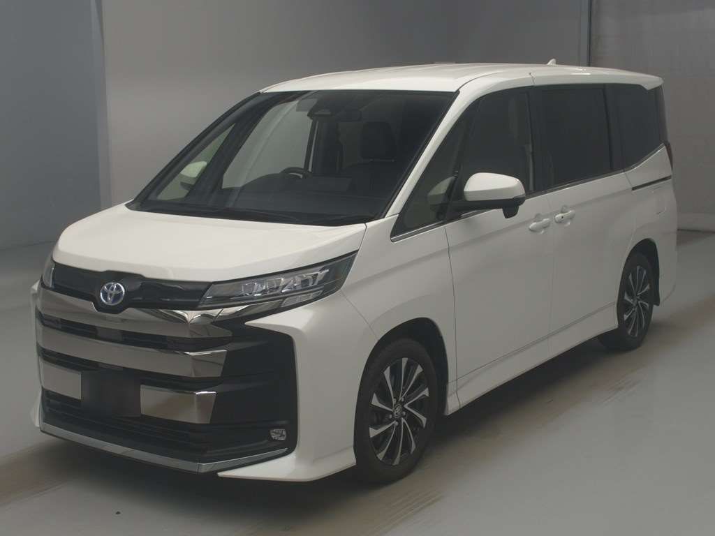 2023 Toyota Noah ハイブリッドS-Z Japan auction vehicle