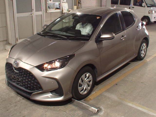 2024 Toyota Yaris X auction photo 4