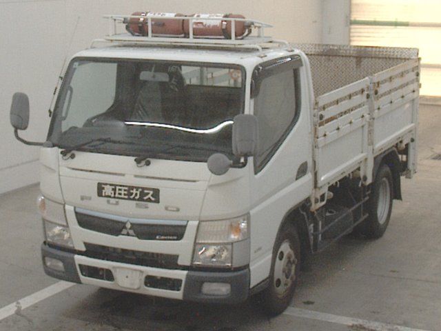 2019 Mitsubishi Fuso Canter Flatbed Japan auction vehicle