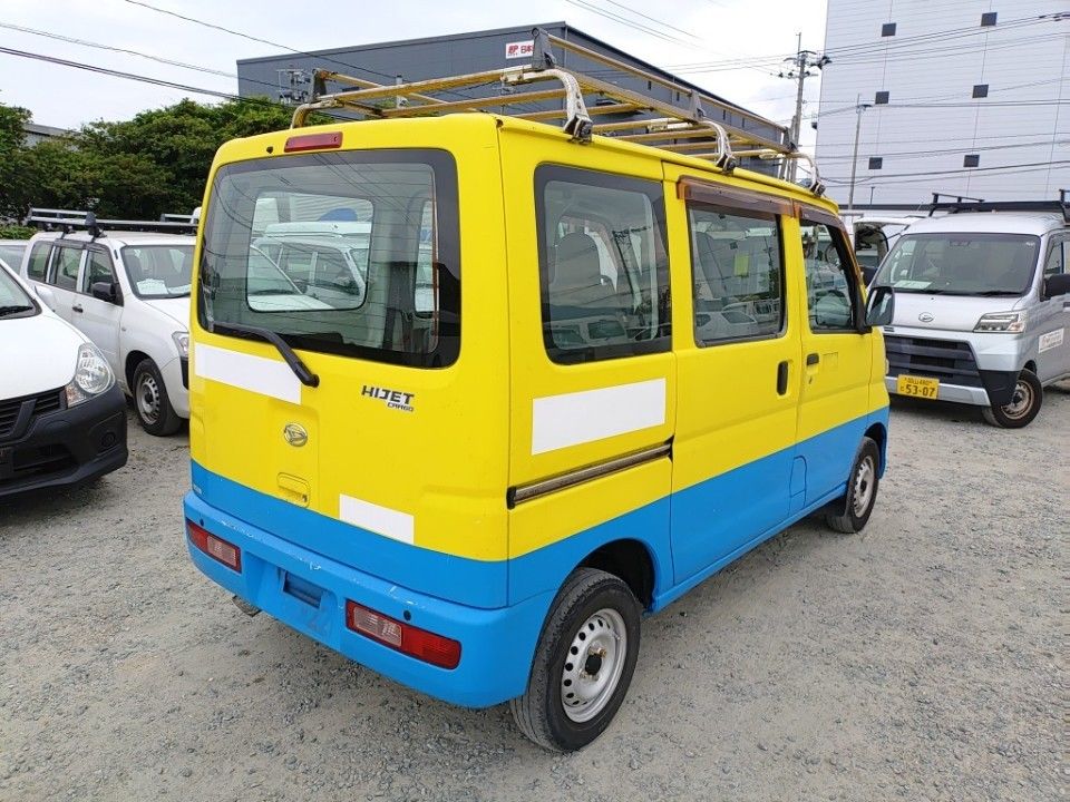 2015 Daihatsu ハイゼット カーゴ auction photo 2