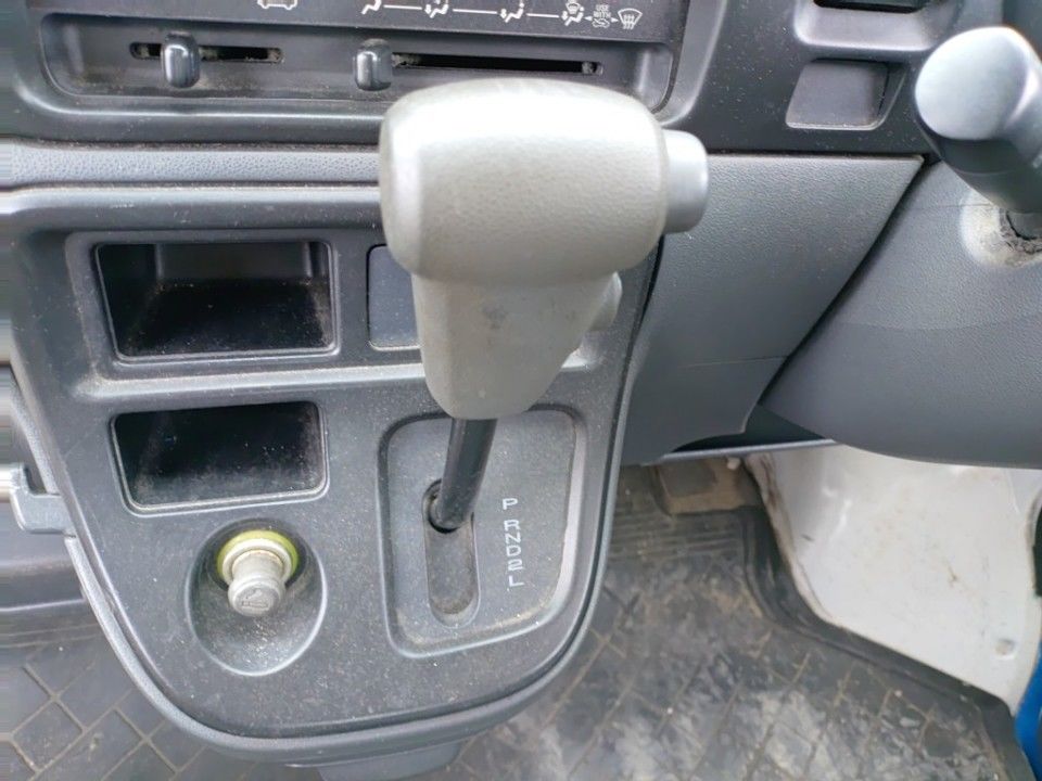 2015 Daihatsu ハイゼット カーゴ auction photo 12
