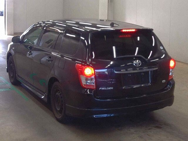 2009 Toyota Corolla Fielder 1.5X G Edition auction photo 2