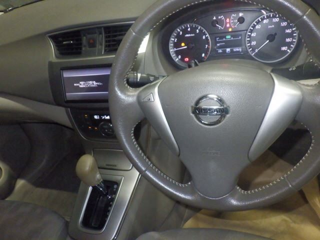 2014 Nissan Sylphy X auction photo 4