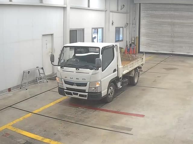 Japan Auction Vehicles 10 2021 Mitsubishi Fuso Canter dump auction photo