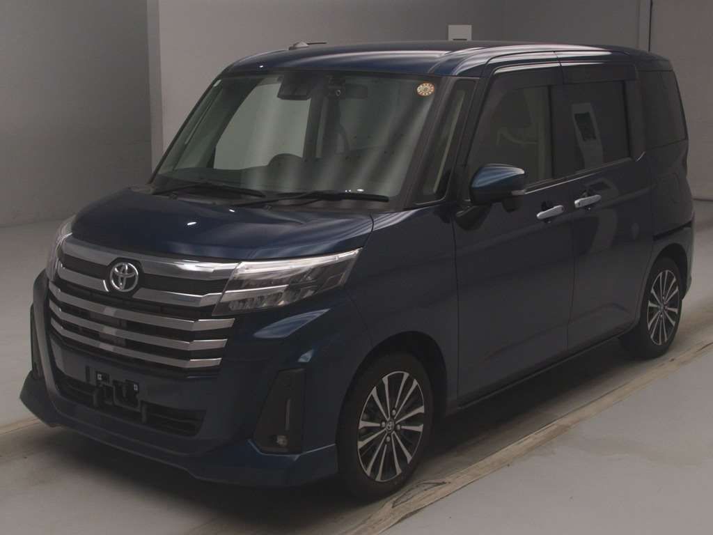 2024 Toyota Roomy Custom G-T Japan auction vehicle