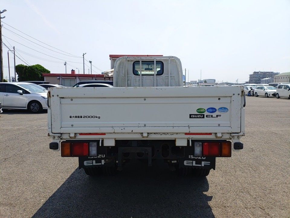 2017 Isuzu Elf auction photo 5