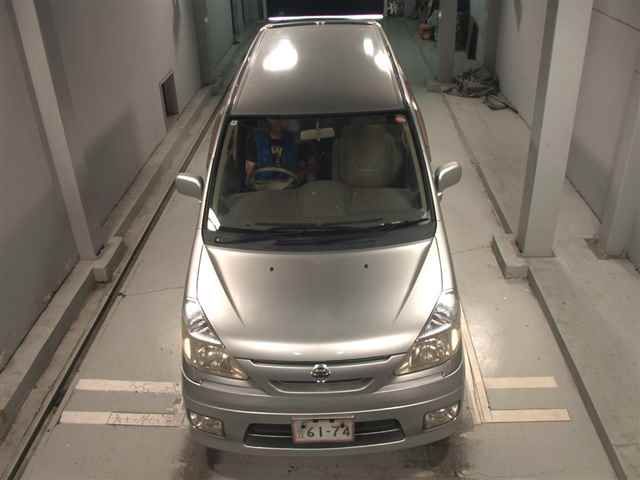 2004 Nissan Serena V-Sナビパッケージ auction photo 6