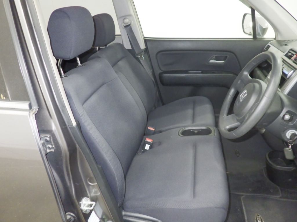 2006 Honda ゼスト auction photo 6