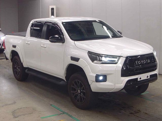 Japan Auction Vehicles 8 2022 Toyota Hilux Z GRスポーツ 4WD auction photo