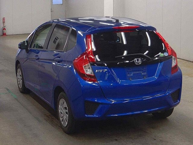 2017 Honda Fit 13G・L-PファイED auction photo 2