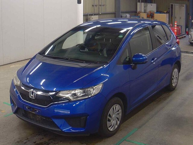 2017 Honda Fit 13G・L-PファイED auction photo 4