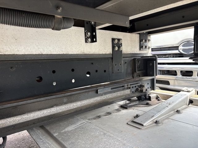2020 Hino Ranger Refrigerated PG auction photo 14