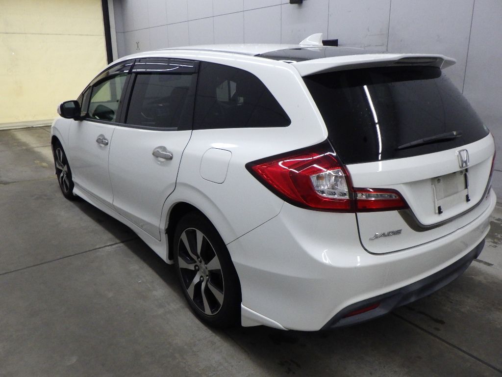 2018 Honda ジェイド RS auction photo 5
