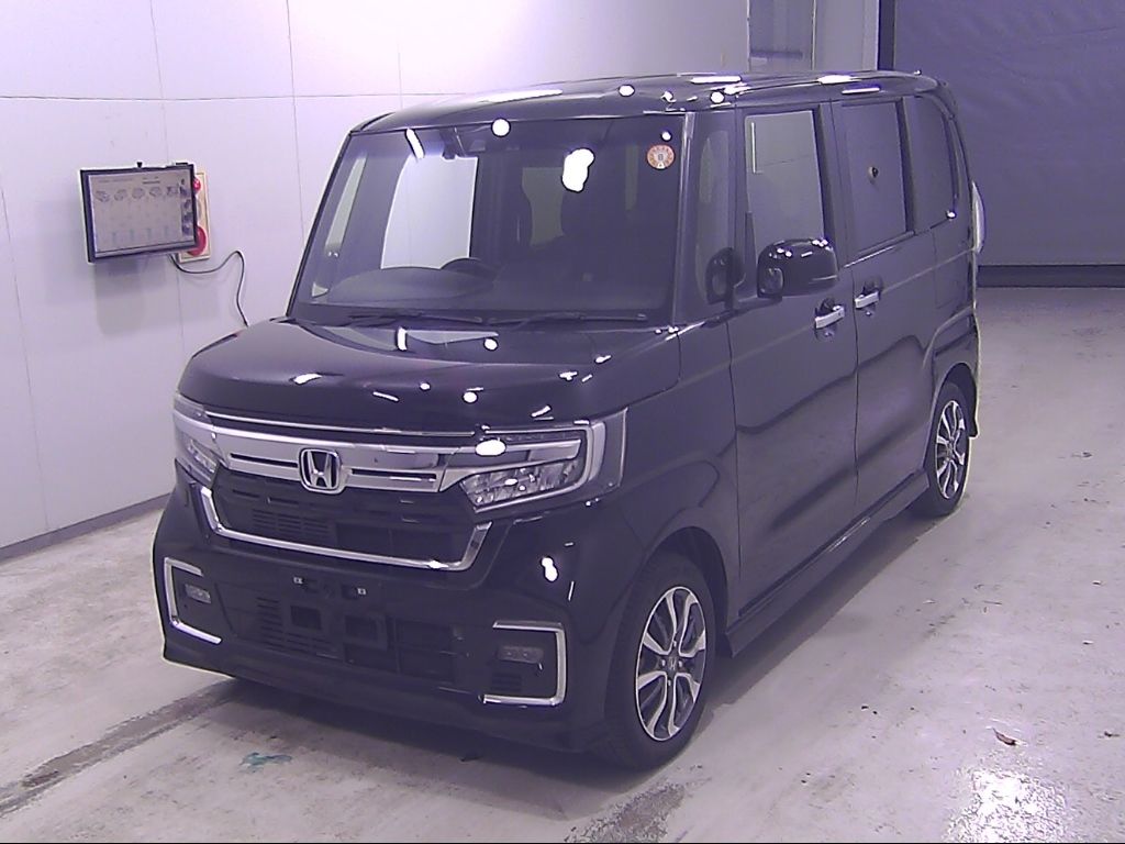 2023 Honda N-BOX Custom L auction photo 4