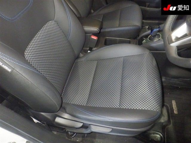 2022 Nissan Kicks X auction photo 6