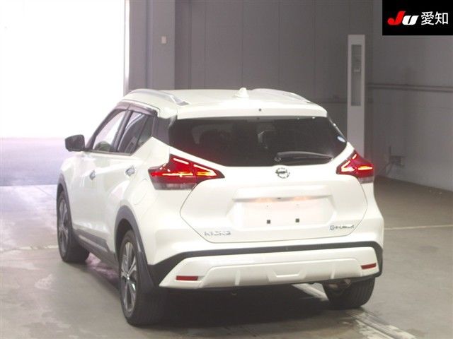 2022 Nissan Kicks X auction photo 2