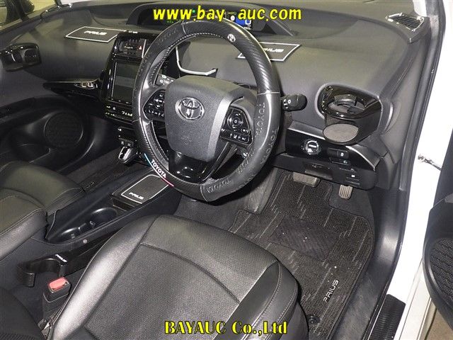 2021 Toyota Prius S Safety Plus 2 auction photo 3